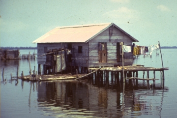 1994-07_CD0832-010a